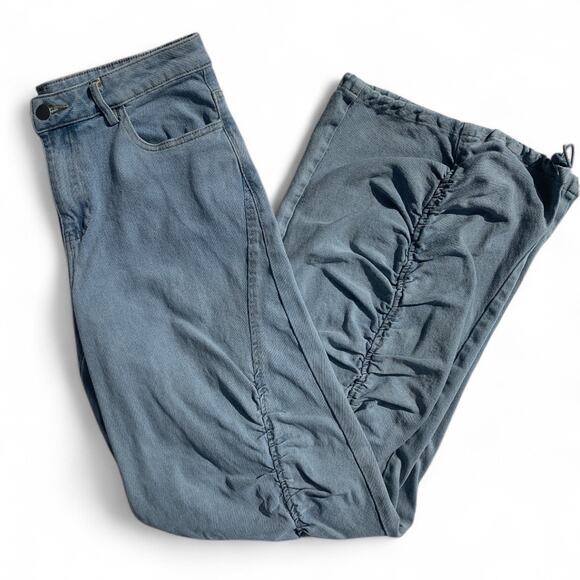 PacSun Light Indigo Ruched Wide Leg Jeans-Size Medium - Picture 3 of 10
